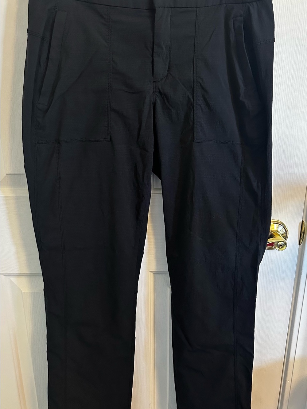 Athleta Black Hiking Travel Pants Women’s Size 8